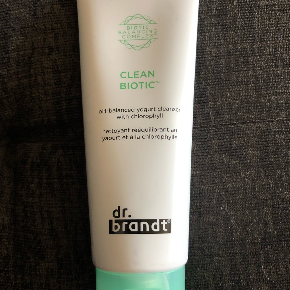 Dr Brandt clean biotic face cleanser